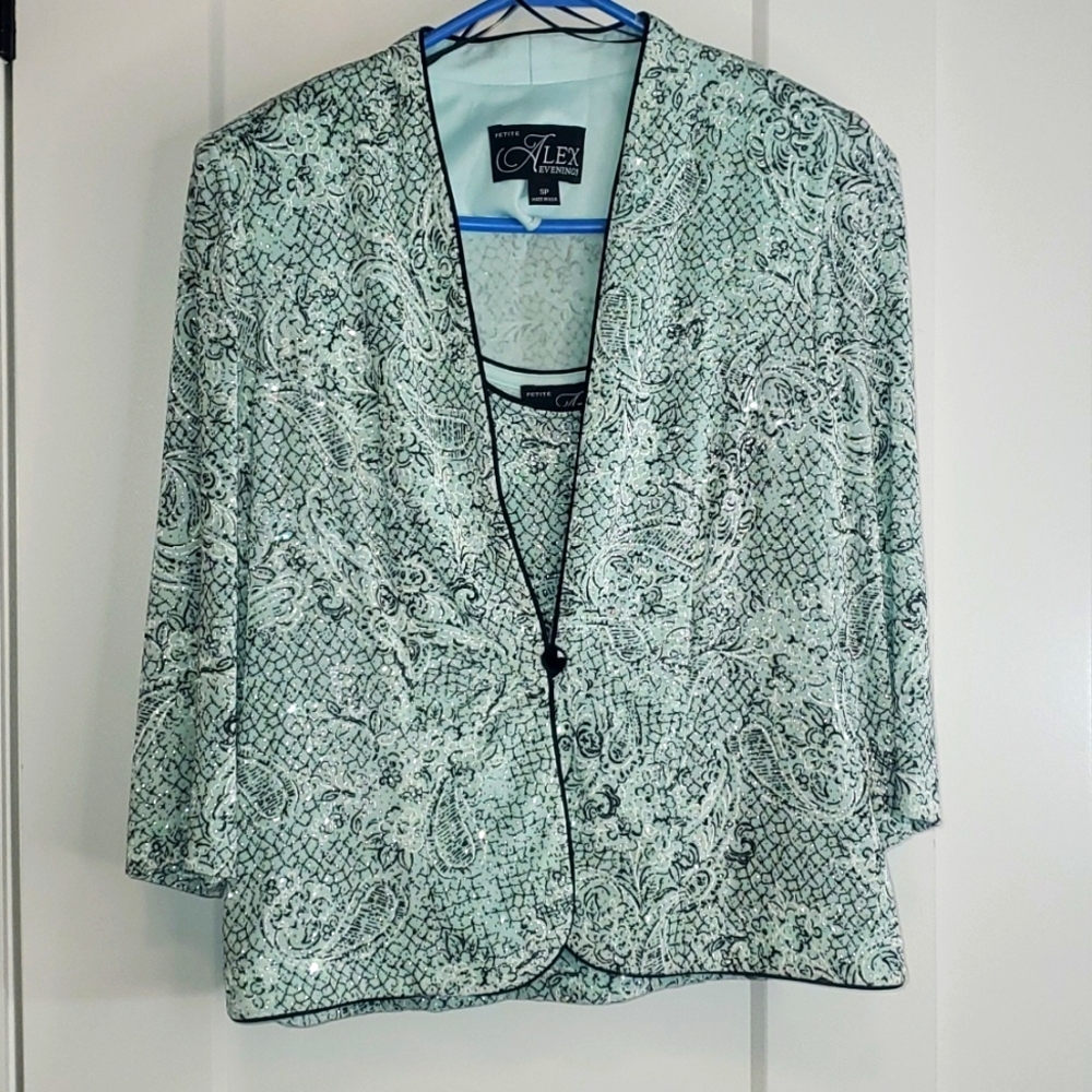 Alex Evenings sz small petite 2pc jacket and tank mint green, black, and silver